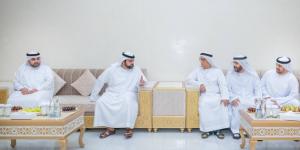 ولي عهد الفجيرة يحضر مأدبة الإفطار في مجلس البدية - الهلال الإخباري