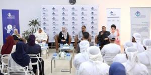 «ثنائية اللغة».. حلقة نقاشية بمدرسة الأمل للصم - الهلال الإخباري