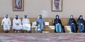 محمد بن راشد: مجالسنا وجمعاتنا جلسات عمل.. وتعارف.. وتعلم.. وتقدير - الهلال الإخباري