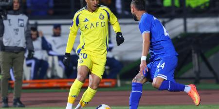 النصر والاستقلال يتعادلان 0-0 بغياب رونالدو - الهلال الإخباري