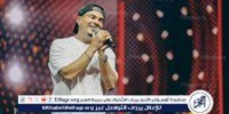 عمرو دياب يعلن موعد إصدار ألبومه الجديد في حفله الأخيرة بالكويت - الهلال الإخباري