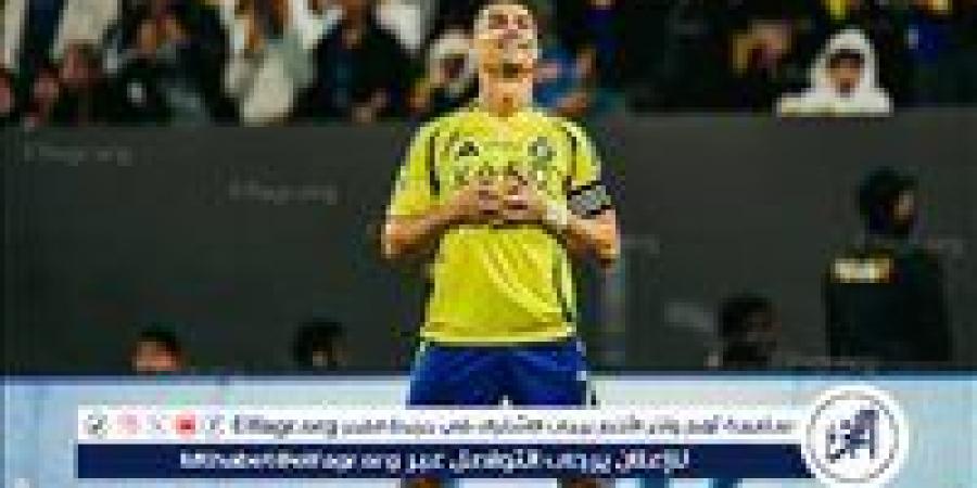 دوران ورونالدو ضمن تشكيل النصر الرسمي أمام الفيحاء في دوري روشن السعودي - الهلال الإخباري