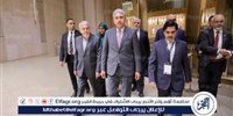 وزير السياحة والآثار يقيم مأدبة عشاء على شرف المشاركين في الاجتماع الوزاري الرابع لوزراء السياحة للدول الأعضاء بمنظمة الـ D-8 بالمتحف المصري الكبير - الهلال الإخباري