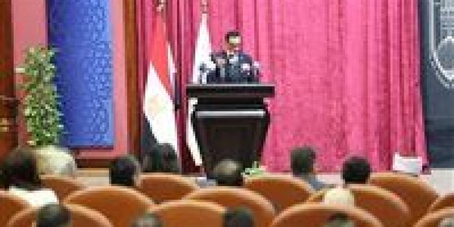 وزير الشباب والرياضة: مبادراتنا مع مرصد الأزهر تمثل حائط صد أمام التطرف - الهلال الإخباري