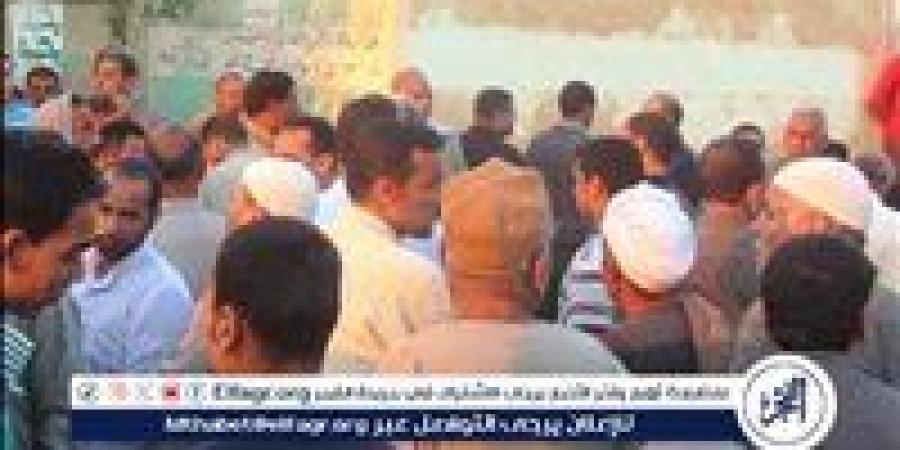 المئات من أهالي أويش الحجر بالدقهلية يشيعون جثمان "عاملة نادى التجديف" - الهلال الإخباري