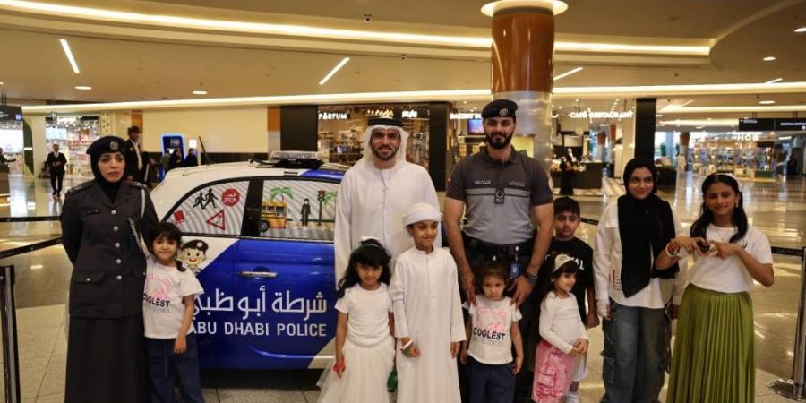 شرطة أبوظبي توعي الصم بآليات التواصل - الهلال الإخباري
