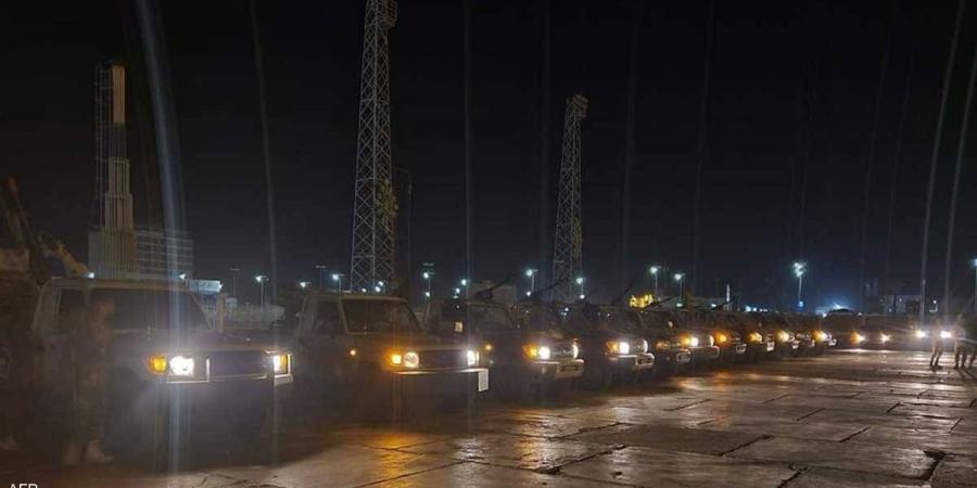 تحركات عسكرية وإطلاق نار في ليبيا.. والشرطة تهيب بالمواطنين البقاء بالمنازل - الهلال الإخباري