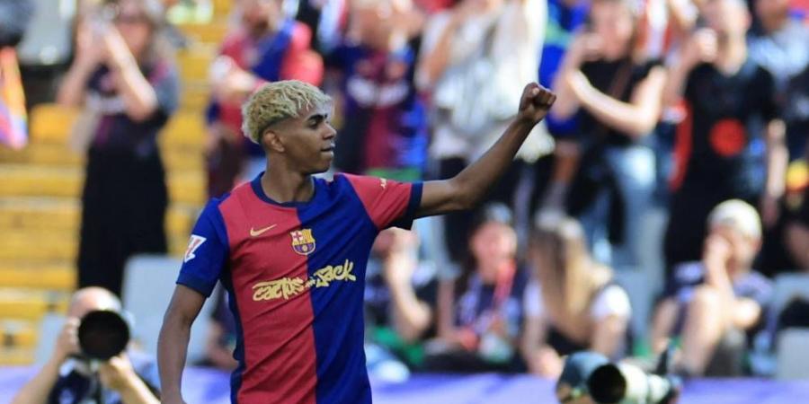 تمديد عقد تشيزني مع برشلونة بيد زوجته.. كابيلو يرشح لامين يامال للكرة الذهبية - الهلال الإخباري