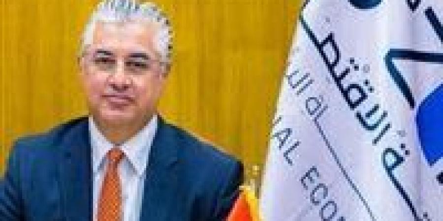 المنطقة الاقتصادية لقناة السويس توقع عقدين جديدين باستثمارات 20.5 مليون دولار في قطاع المنسوجات - الهلال الإخباري