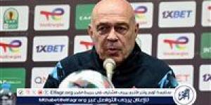 تفاصيل جلسة جروس مع لاعبي الزمالك قبل مواجهة الاسماعيلي - الهلال الإخباري