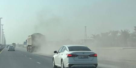 أهالي شعم يطالبون بحواجز حديدية في شارع شمل - الهلال الإخباري