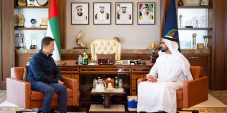 سيف بن زايد يشهد إطلاق مبادرة لتطوير مهارات الذكاء الاصطناعي لمنتسبي «الداخلية» - الهلال الإخباري