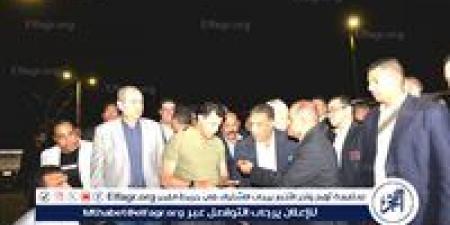 محافظ الدقهلية ووزير الشباب يختتمان جولتهما بوضع حجر الأثاث لفرع نادي جزيرة الورد بالمنصورة الجديدة - الهلال الإخباري