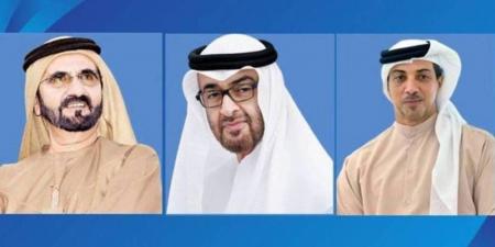 رئيس الدولة ونائباه يهنئون رئيس الأرجنتين بذكرى يوم الثورة - الهلال الإخباري