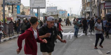إسرائيل تحوّل مراكز توزيع المساعدات إلى مصائد قتل للفلسطينيين - الهلال الإخباري