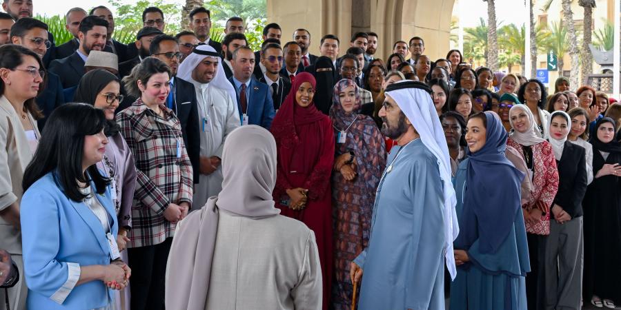 بحضور محمد بن راشد.. تخريج منتسبي برنامجي المدراء الحكوميين وقيادات المستقبل في العالم العربي - الهلال الإخباري