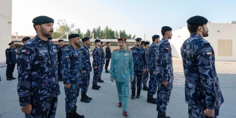 سلطان بن عبدالله يشيد بمهارات قسم المهام الخاصة - الهلال الإخباري