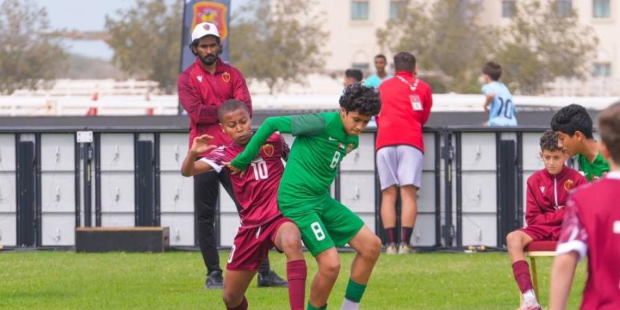 شباب الأهلي وحتا إلى دور الـ16 في كأس دبي للقارات - الهلال الإخباري