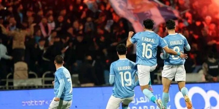 الفيصلي يهزم الوحدات في «الكلاسيكو» ويخدم الحسين إربد - الهلال الإخباري