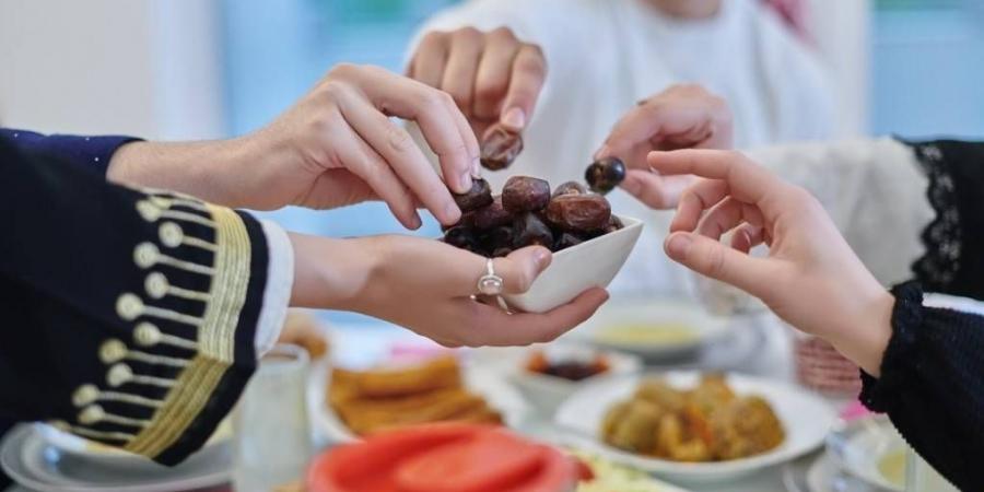 رمضان تعزيز للعلاقات الأسرية والاجتماعية - الهلال الإخباري