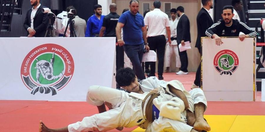 220 لاعباً ولاعبة في بطولة الإمارات للجودو - الهلال الإخباري