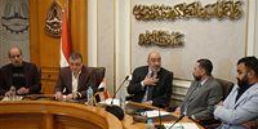 "المستلزمات الطبية" تطالب بخصم “المساهمة التكافلية” من الوعاء الضريبي.. ومذكرة لهيئة الدواء المصرية بمشكلة الدمغة الطبية - الهلال الإخباري