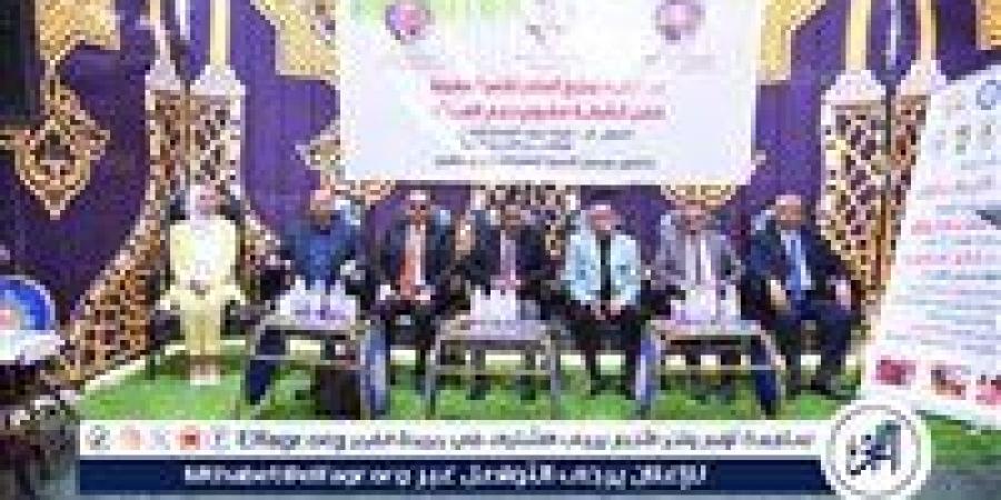 محافظ مطروح يسلم 18 بئر مياه و28 مشروع رؤوس أغنام على المرأة المعيلة - الهلال الإخباري