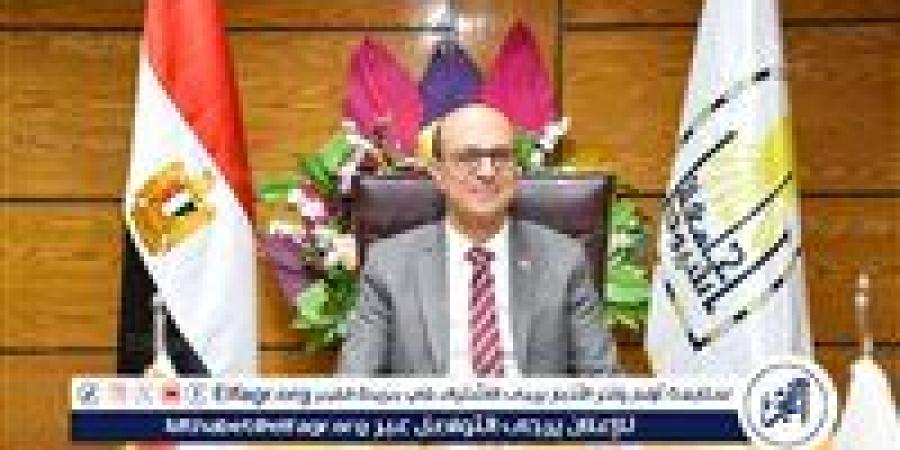 رئيس جامعة أسيوط يصدر قرارًا بصرف مكافأة لأعضاء هيئة التدريس - الهلال الإخباري