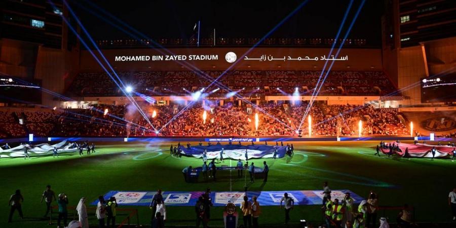 ملعب البطولات يزف شباب الأهلي بالدرع التاسعة - الهلال الإخباري