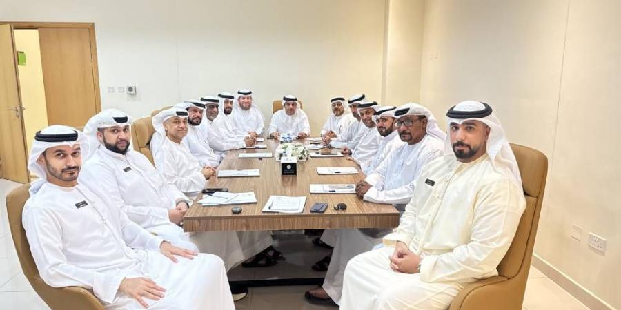مجلس ضاحية الحوامي يناقش تعزيز التواصل - الهلال الإخباري