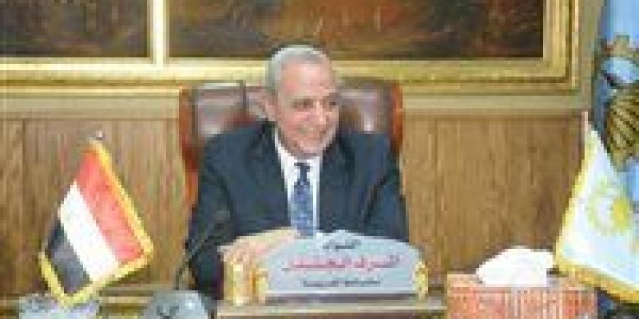 محافظ الغربية يكرم الأمهات المثاليات ويؤكد: المرأة المصرية ستظل ركيزة بناء الوطن - الهلال الإخباري