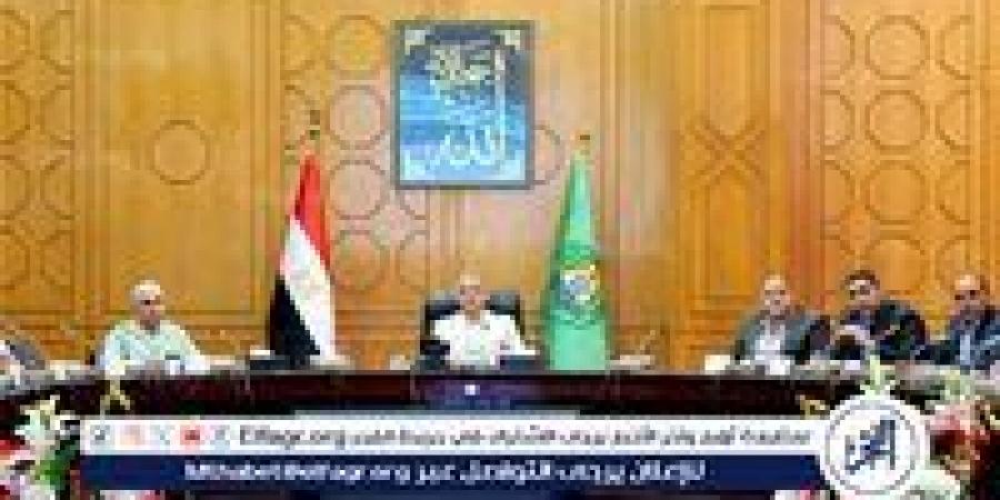 محافظ الإسماعيلية يبحث استعدادات الثانوية العامة - الهلال الإخباري