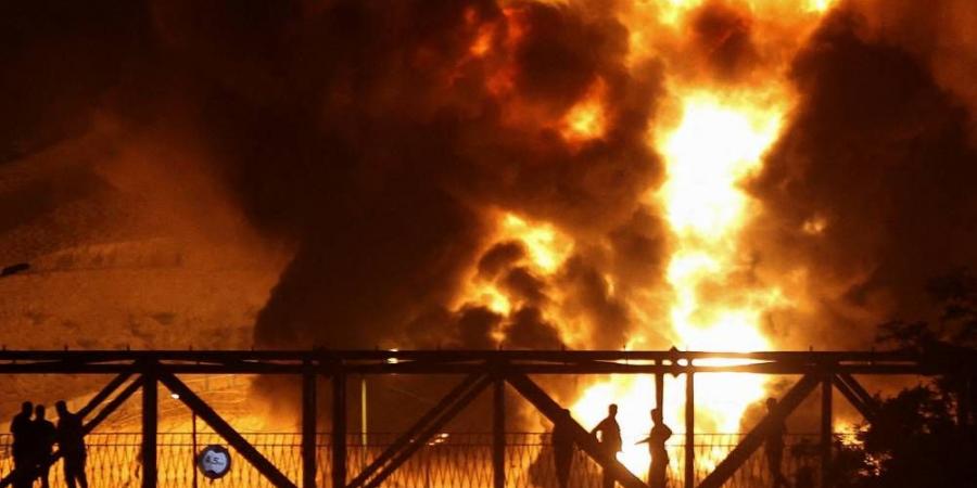 إسرائيل: استهدفنا مقر وزارة الدفاع الإيرانية ومواقع مرتبطة بـ«النووي» - الهلال الإخباري