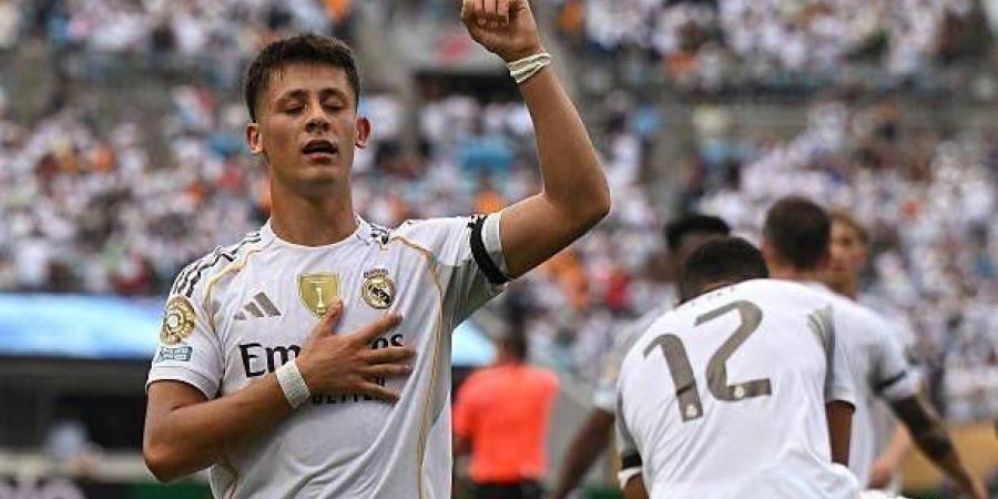 بعشرة لاعبين.. ريال مدريد يهزم باتشوكا بالثلاثة ويعزز حظوظه في مونديال الأندية - الهلال الإخباري