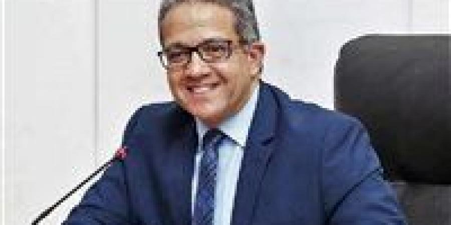 العناني مرشح مصر يعلن برنامجه لقيادة المنظمة: «يونسكو من أجل الناس» - الهلال الإخباري