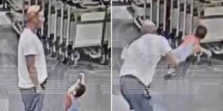 باغته وألقاه أرضاً.. بيلاروسي يعتدي بوحشية على رضيع بمطار في موسكو - الهلال الإخباري